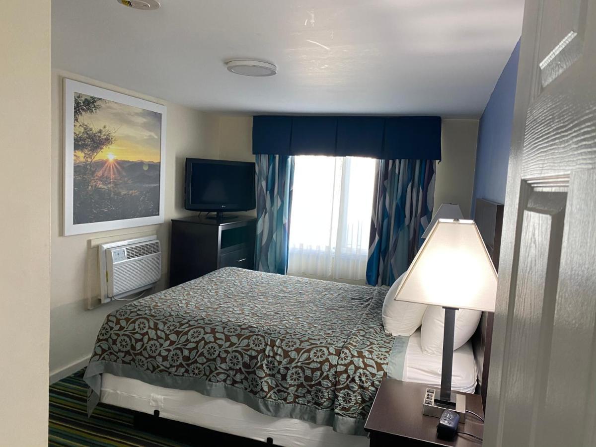 Days Inn By Wyndham Lincoln Exteriér fotografie